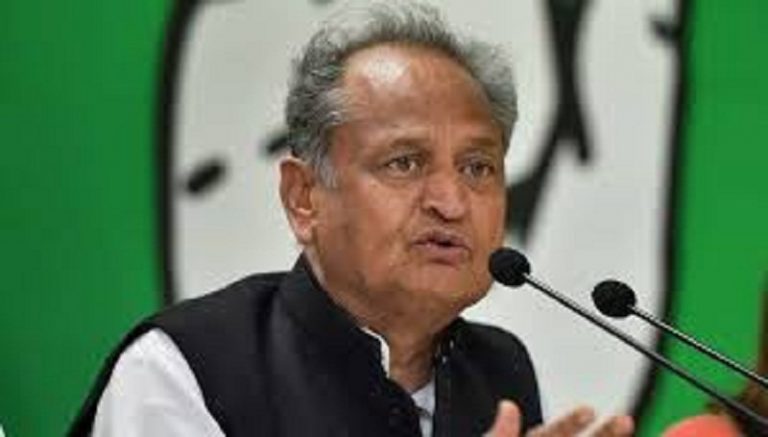 राज्यपाल के बयान मर्यादा के अनुकूल नहीं-गहलोत