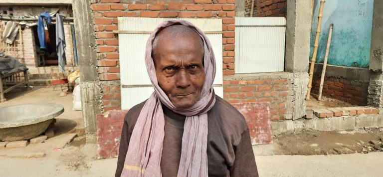कोरोना का टीका पड़ जाने से जान तो बच जाएगी बेटा