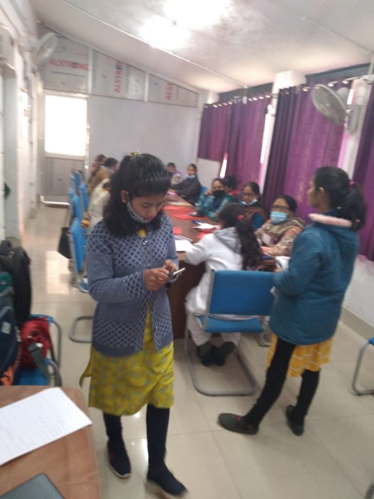 सामान्य प्रसव से स्वस्थ बच्चे का जन्म कैसे हो, सिखाए गए गुर