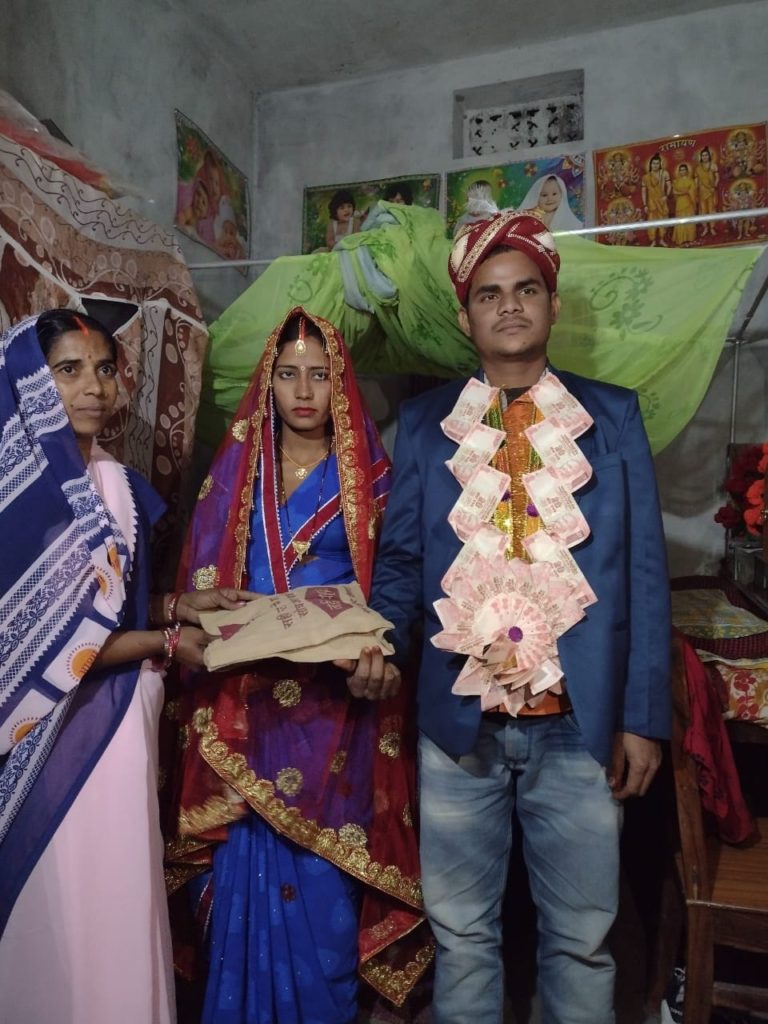 जिम्मेदारी निभाओ, प्लान बनाओ कार्यक्रम के तहत परिवार की  सभी नवदम्पति  को किया जा रहा जागरूक