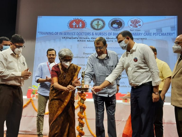 मानसिक समस्या को गंभीरता से लेने की है जरुरत- मनोज कुमार