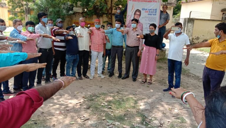 टीबी को खत्म करने के लिए लोगों को जागरूक करने की ली शपथ