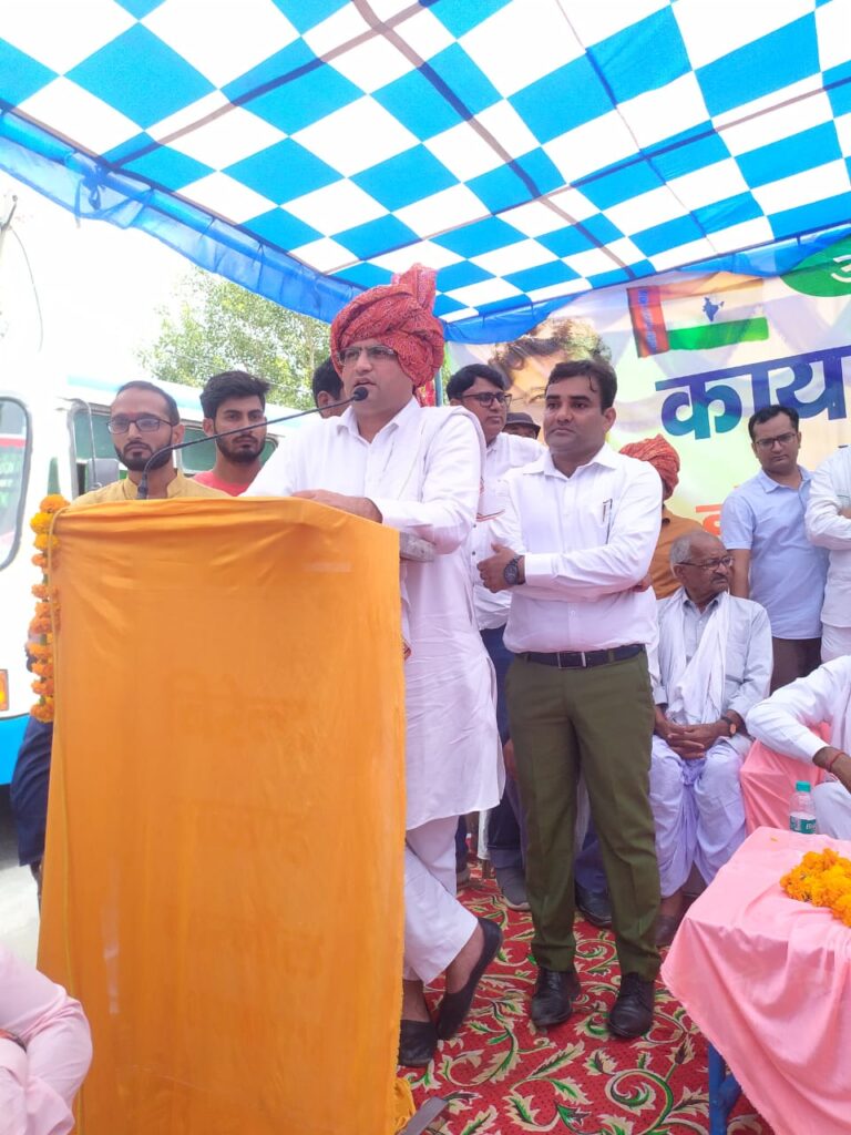 कांग्रेस वो पार्टी है, जो खुद भरी थाली को ठोकर मारती है-अशोक तंवर