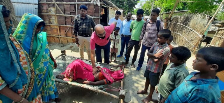 घर-घर जाकर की जा रही है मरीजों की खोज और स्वास्थ्य जाँच