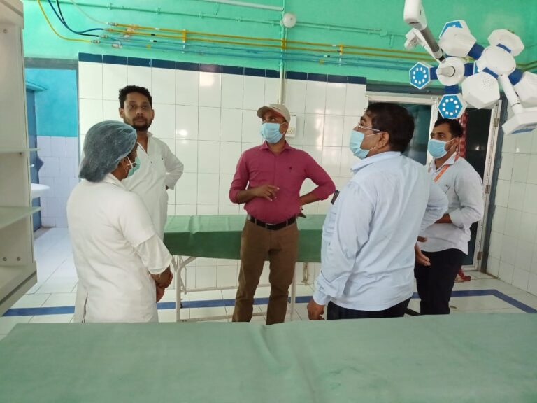 कायाकल्प की टीम ने नवगछिया अनुमंडल अस्पताल का किया निरीक्षण