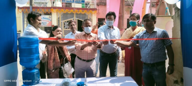 करहरिया और विजयनगर में 12 घंटे के टीकाकरण केंद्र की शुरुआत