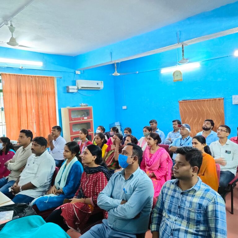 प्रधानमंत्री आत्मनिर्भर स्वस्थ भारत योजना से मजबूत होगी बुनियादी स्वास्थ्य सुविधाएं : क्षेत्रीय अपर निदेशक
