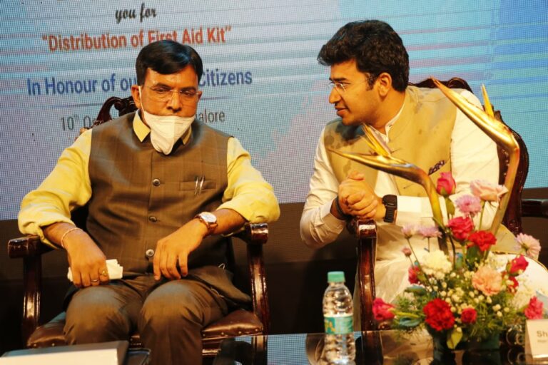 प्रधानमंत्री मोदी के नेतृत्व में  देश ने नौ महीनों में 100 करोड़ के पार टीकाकरण किसी भी राष्ट्र के लिए एक उल्लेखनीय उपलब्धि है : सूर्या