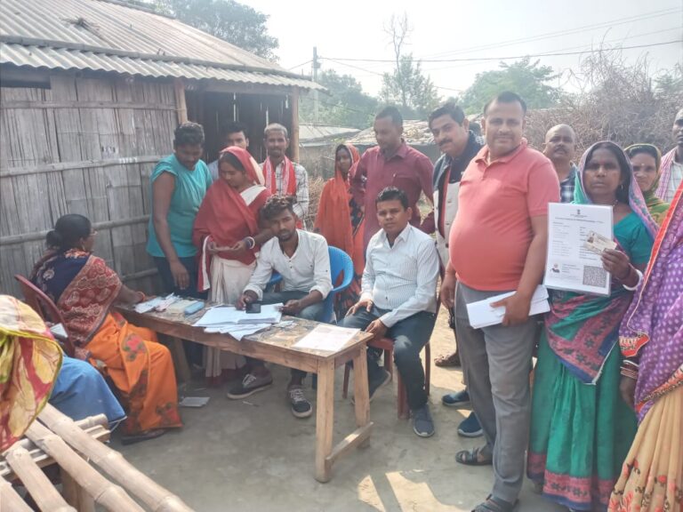 घर-घर दस्तक वैक्सीनेशन अभियान में आयी तेजी, टीका से छूटे व्यक्ति को चिह्नित कर सुविधाजनक तरीके से दी जा रही है वैक्सीन