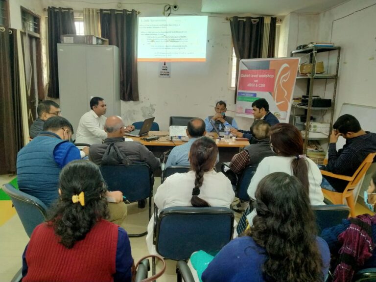 मातृ एवं शिशु मृत्यु दर में कमी लाने के लिए प्रसव पूर्व जाँच जरूरी:सीएस