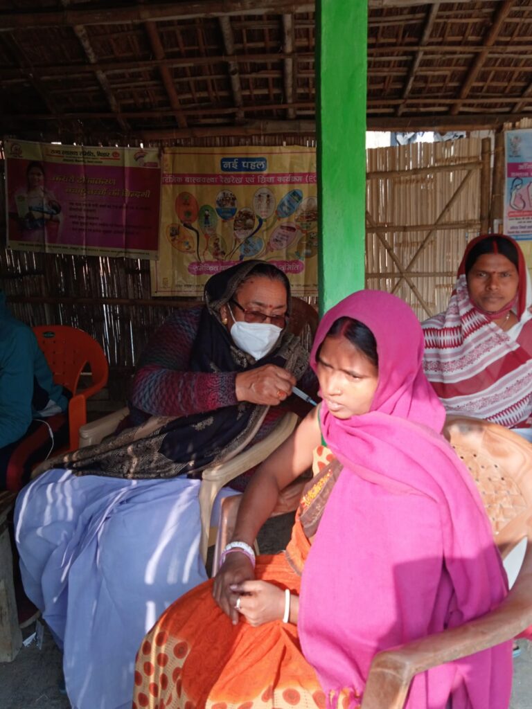 कोविड मेगा ड्राइव: जिले सभी प्रखंडों में चलाया गया विशेष कोविड वैक्सीनेशन अभियान