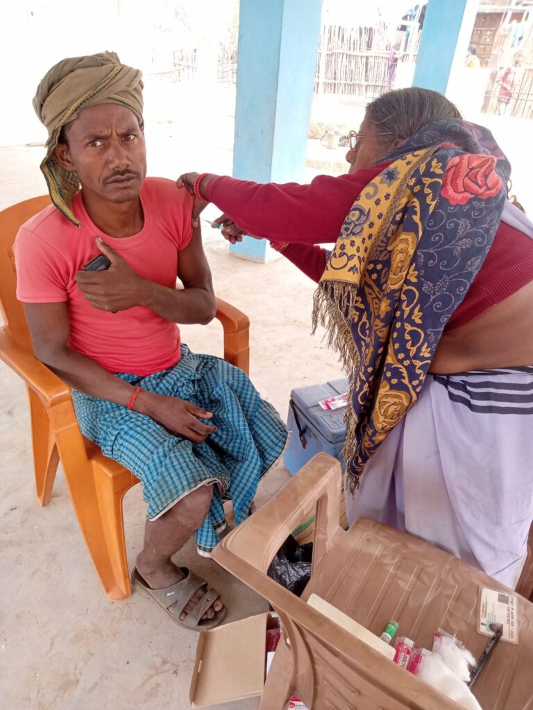 हर तबके के  सकारात्मक सहयोग से जल्द ही 10 करोड़ वैक्सीनेशन का लक्ष्य पार कर जाएगा बिहार 