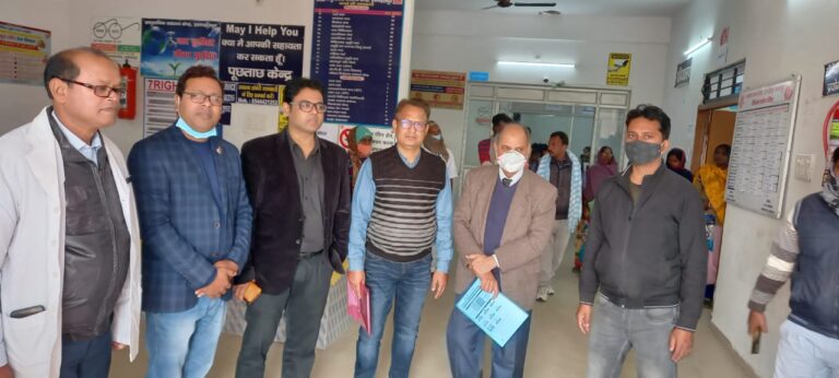 कायाकल्प की टीम ने इस्माइलपुर और गोपालपुर पीएचसी का किया निरीक्षण
