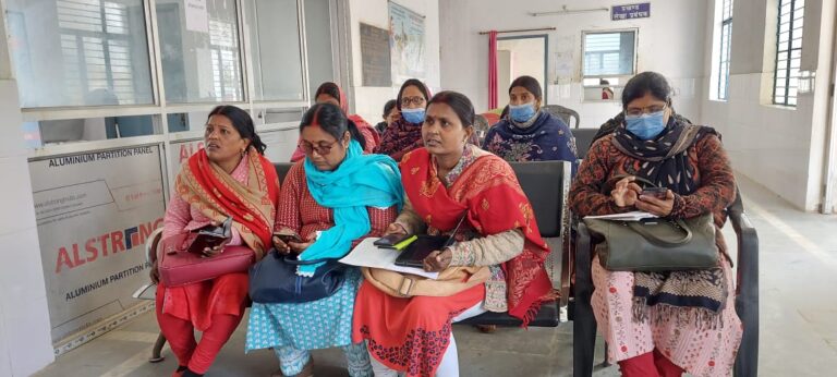 राष्ट्रीय शहरी स्वास्थ्य मिशन: शहरी प्राथमिक स्वास्थ्य केंद्र के स्वास्थ्य कर्मियों को कायाकल्प असेसमेंट का प्रशिक्षण