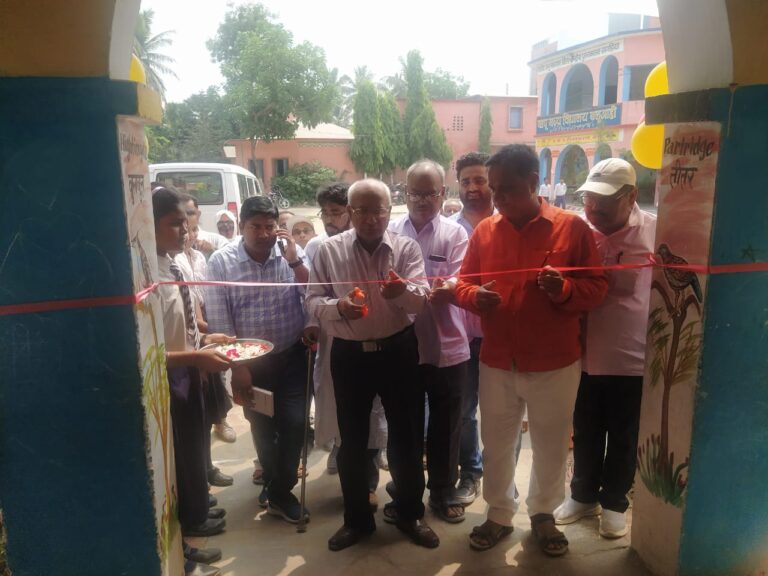 राष्ट्रीय कृमि मुक्ति दिवस :01 से 19 आयु वर्ग के बच्चे,किशोर-किशोरियों को खिलायी गयी अल्बेंडाजोल की गोली