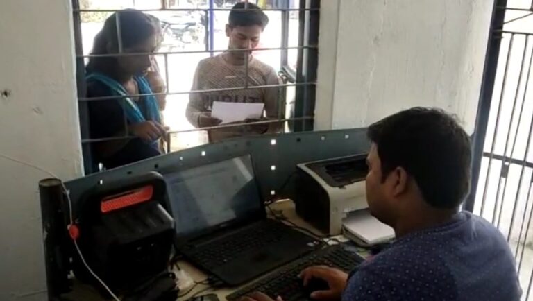 अच्छी पहल • स्वास्थ्य संस्थानों में साउंड बाॅक्स के माध्यम से फाइलेरिया और कालाजार के लक्षणों की मिल रही जानकारी 