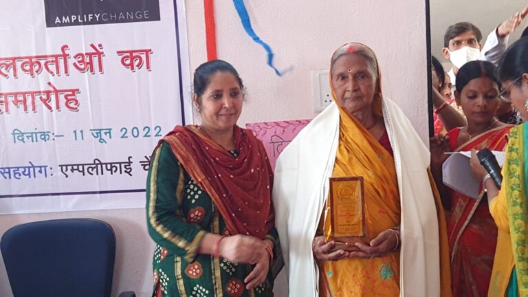 संतुलित विकास के लिए महिला-पुरुष में समानता आवश्यक शर्त