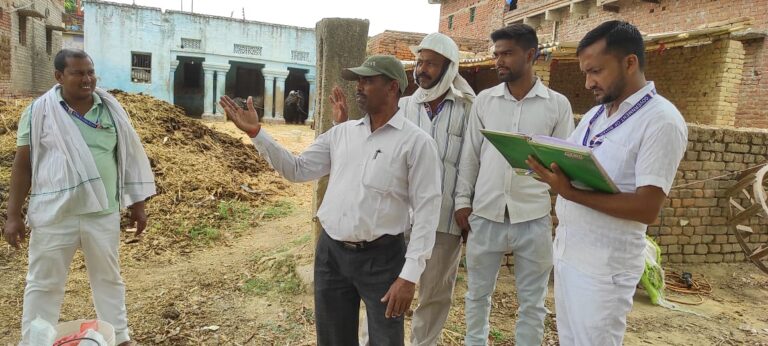 कालाजार उन्मूलन • जिले में सघन एसपी पाउडर छिड़काव अभियान का किया गया निरीक्षण