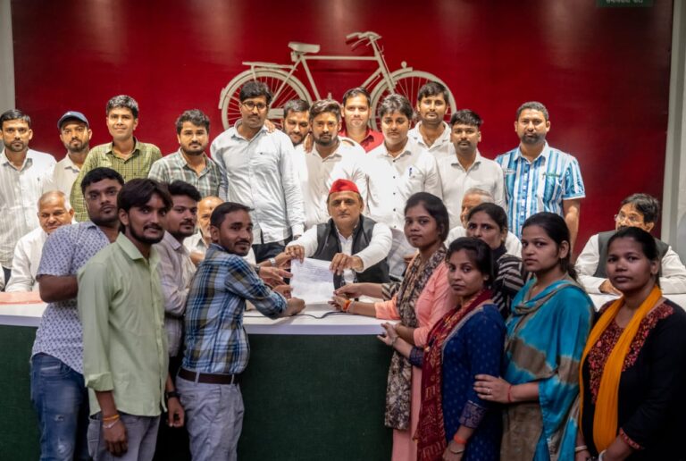 Akhilesh Expresses Concern Over Poor State of Health Department